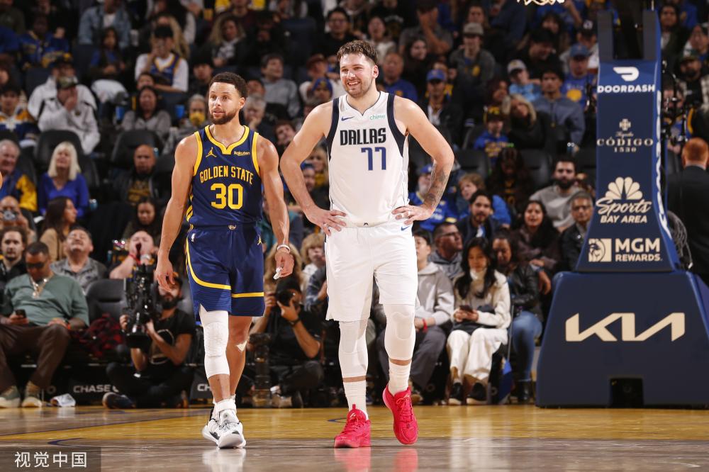 与此同时 与此同时