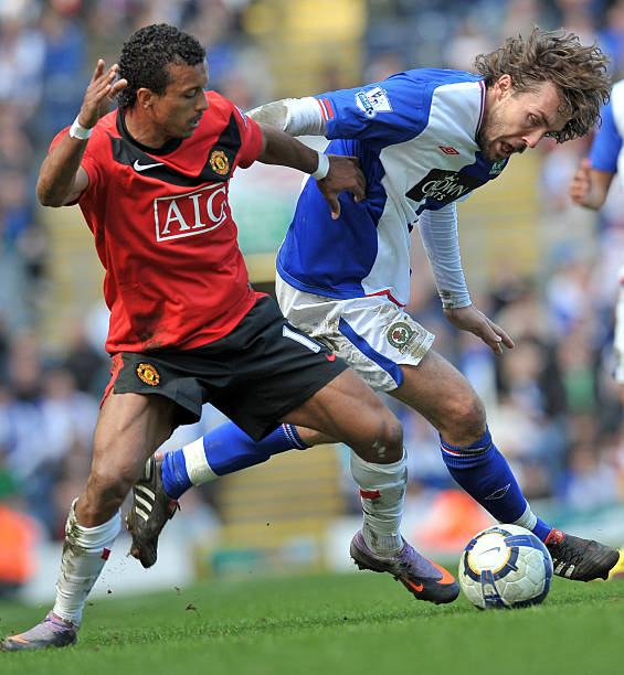 队引入的这 队引入的这