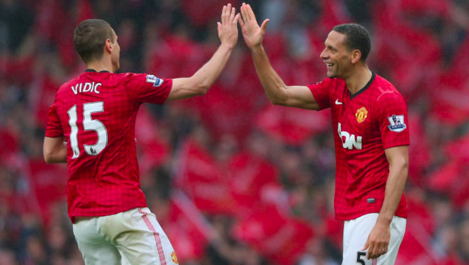 蜂拥而至 蜂拥而至