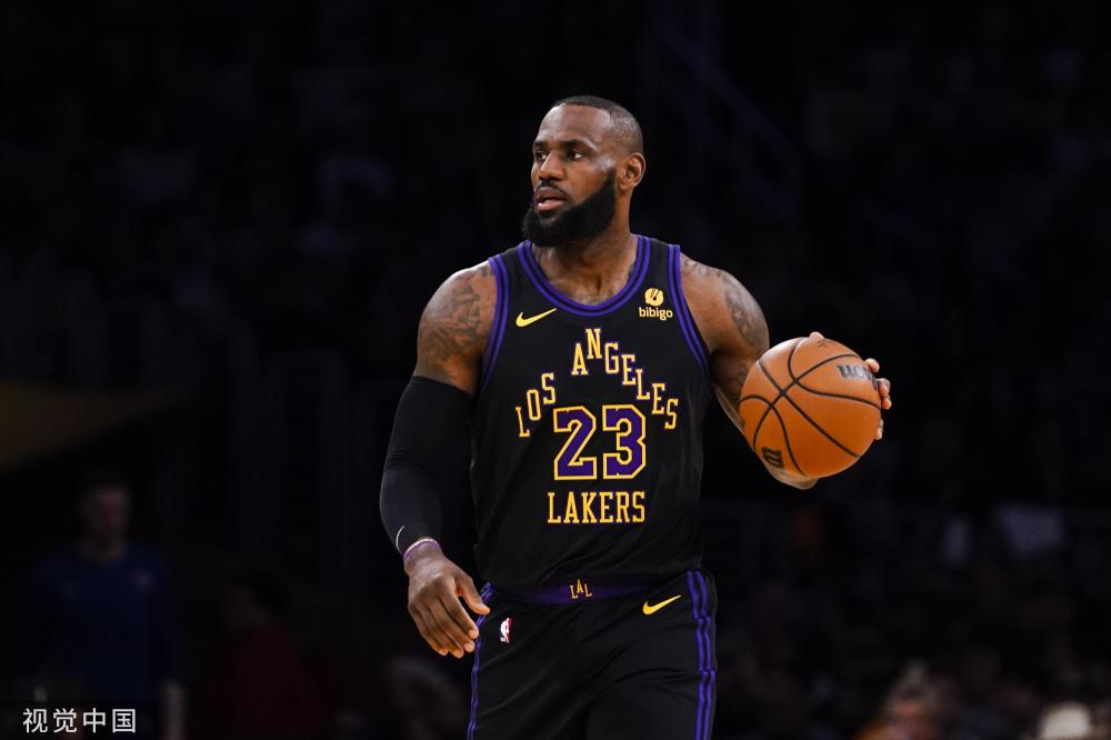 的年轻内线 的年轻内线