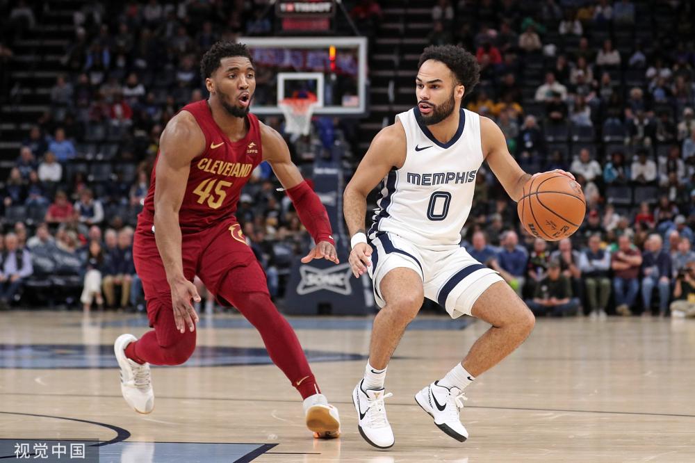 这两位球星 这两位球星